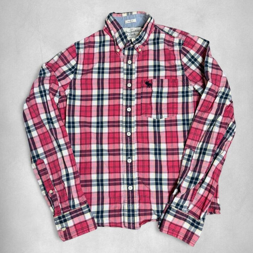 Small | Pink Navy Abercrombie & Fitch Muscle Plaid Button-Down